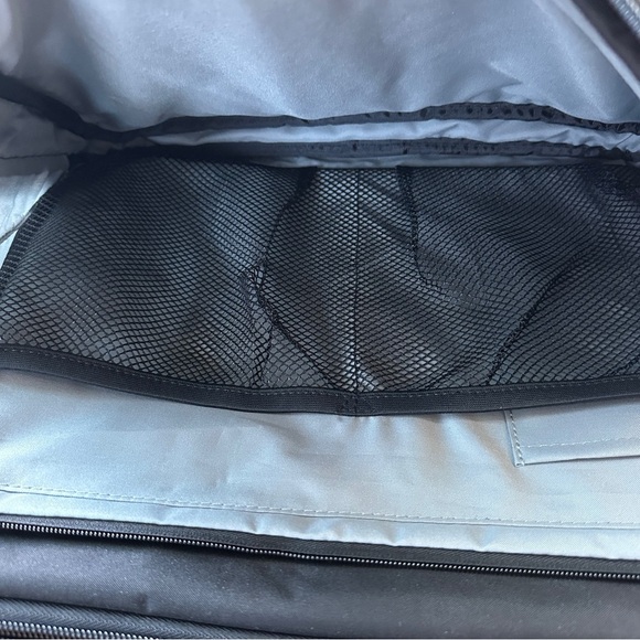 Swissgear Wenger Victorinox AG Laptop Bag Briefcase Shoulder Strap - Picture 7 of 10